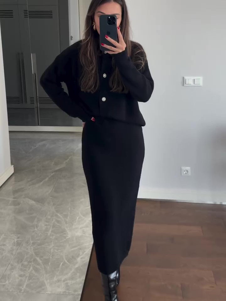 skirt suit