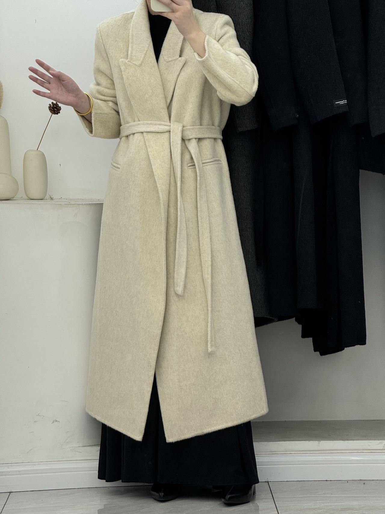 Loose double-sided wool overcoat